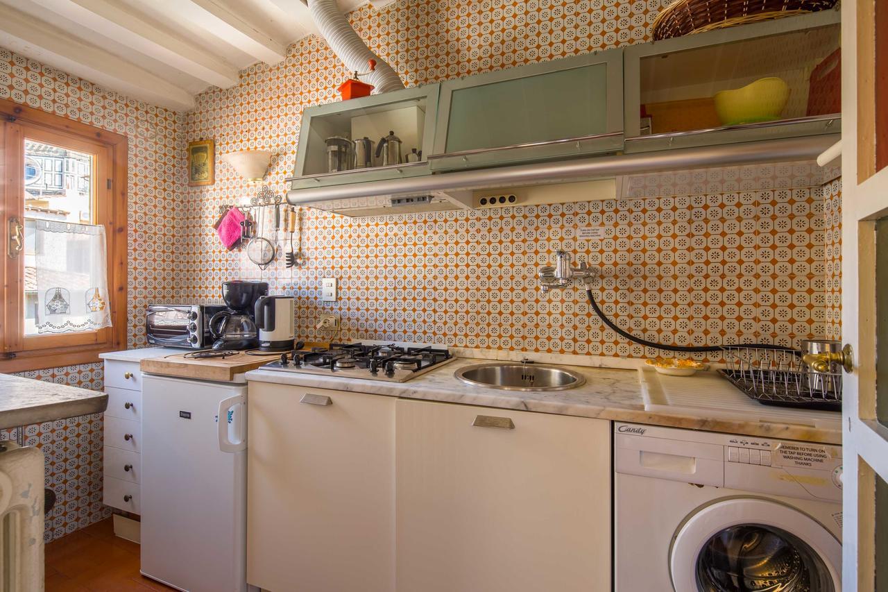 Typical Florentine Apartment Florenz Exterior foto