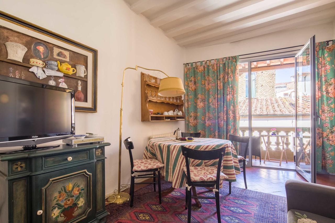 Typical Florentine Apartment Florenz Exterior foto