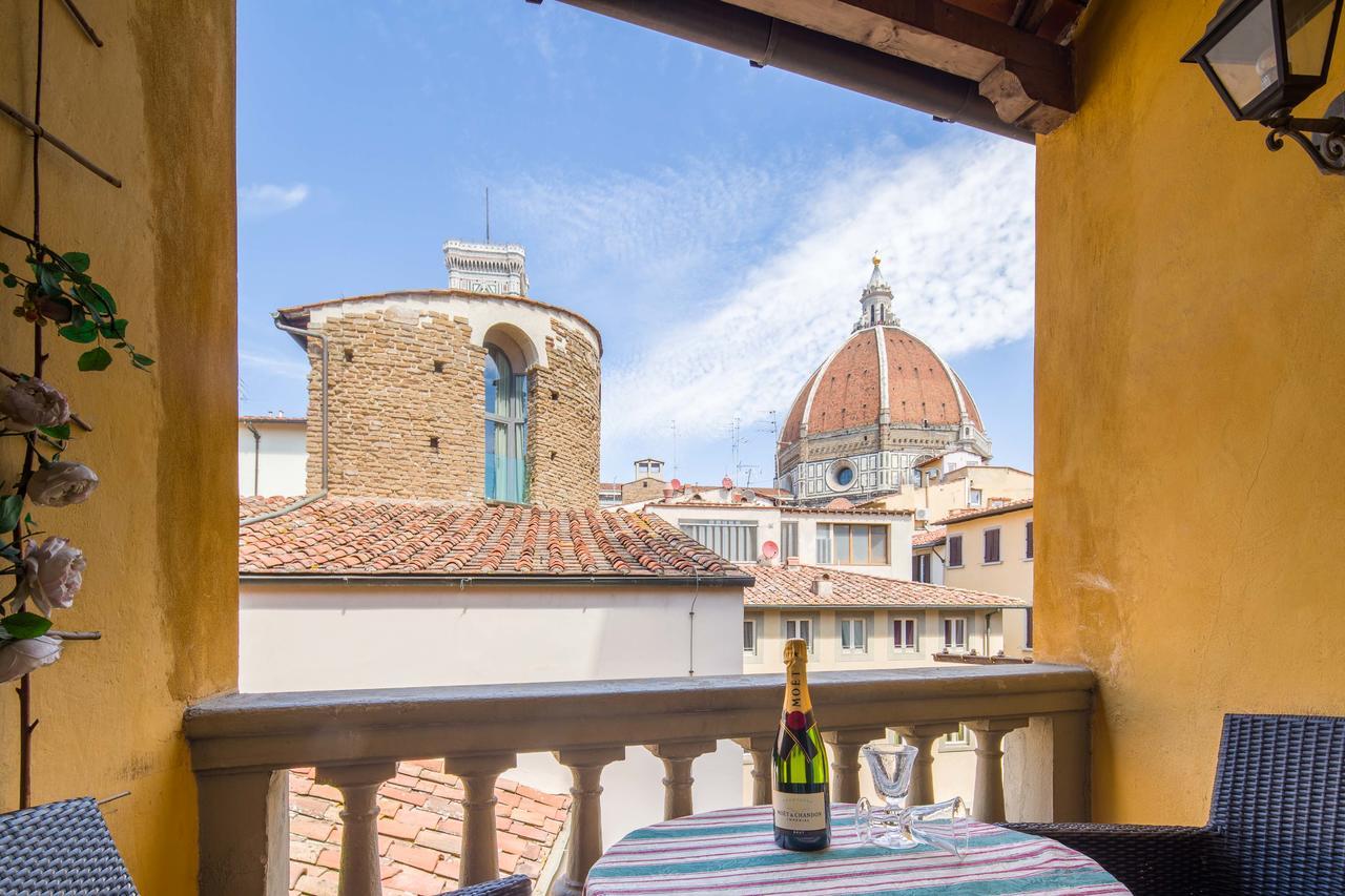 Typical Florentine Apartment Florenz Exterior foto