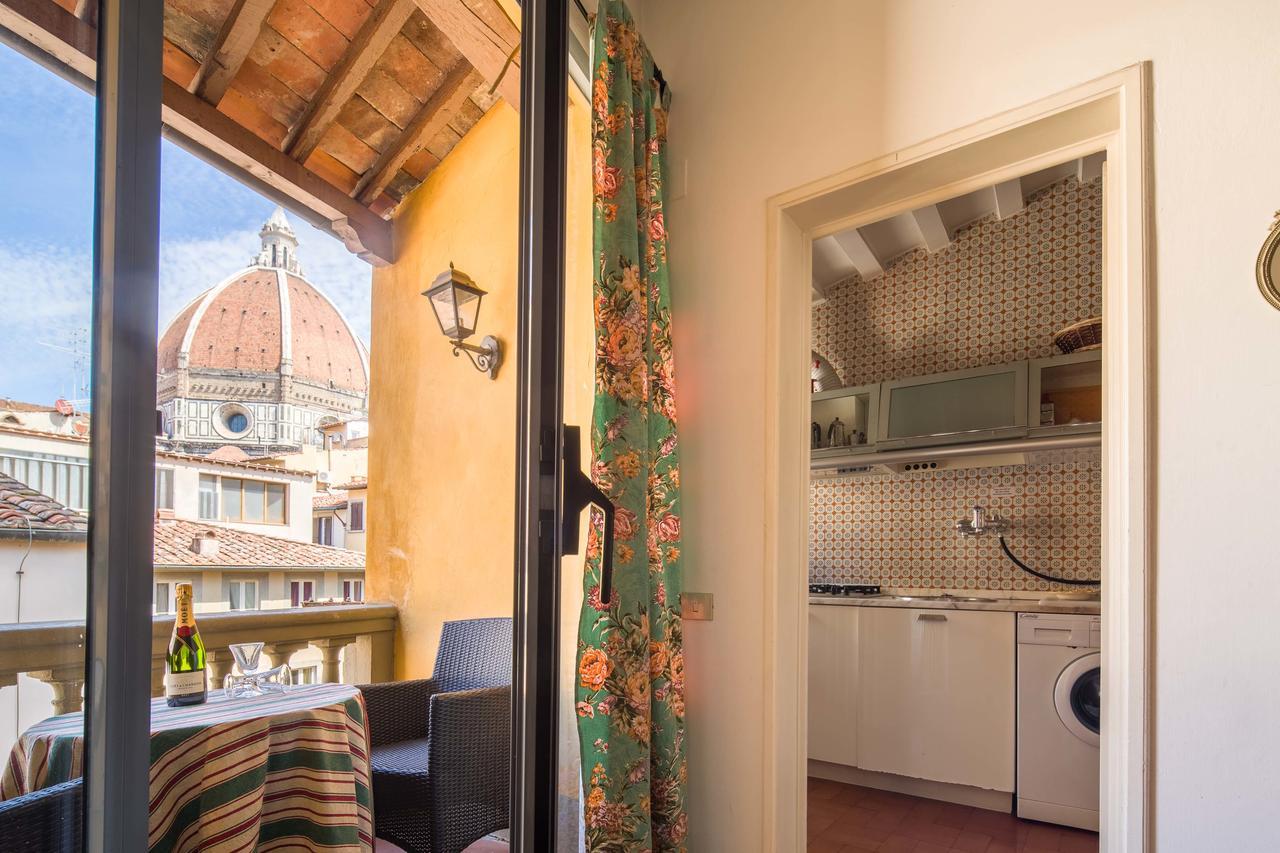 Typical Florentine Apartment Florenz Exterior foto